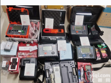 数字<em>万用表</em> <em>防雷检测</em>仪器设备套装