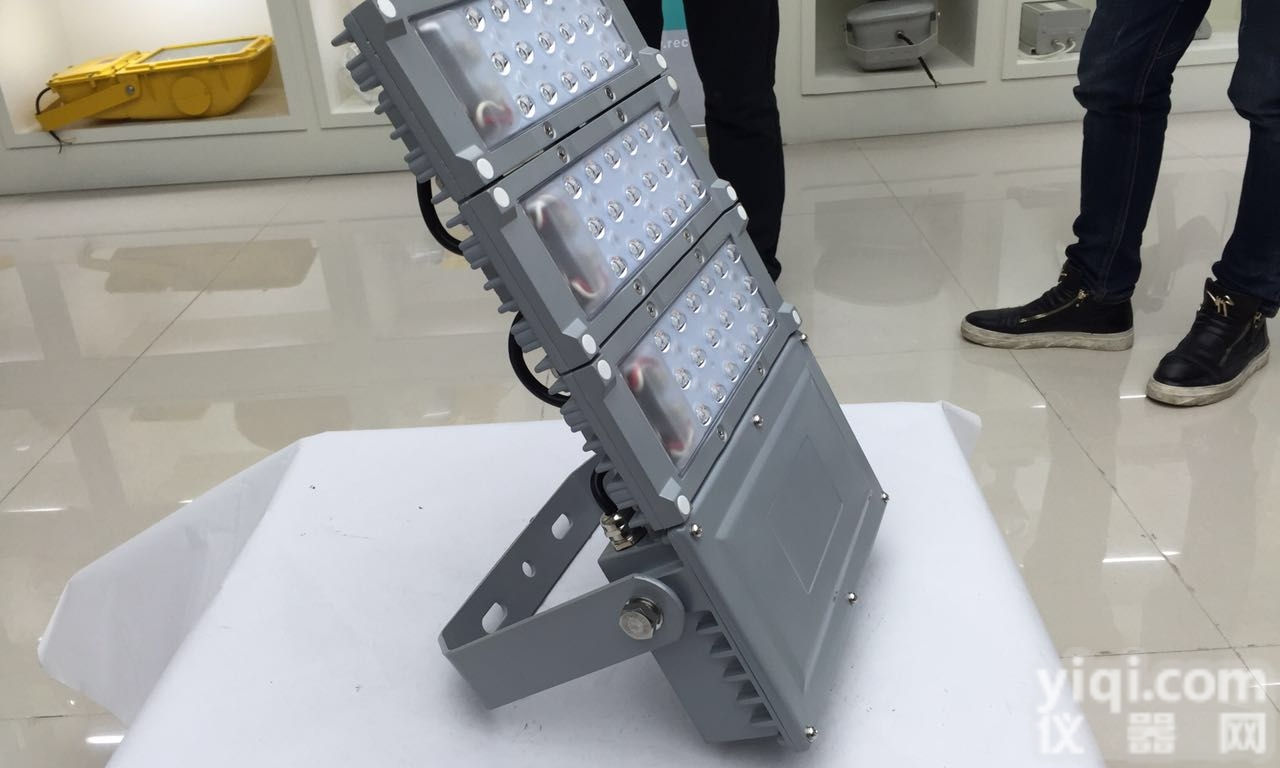 NFC9760  <em>NFC9760LED泛光灯</em>供应 70w三防灯价格