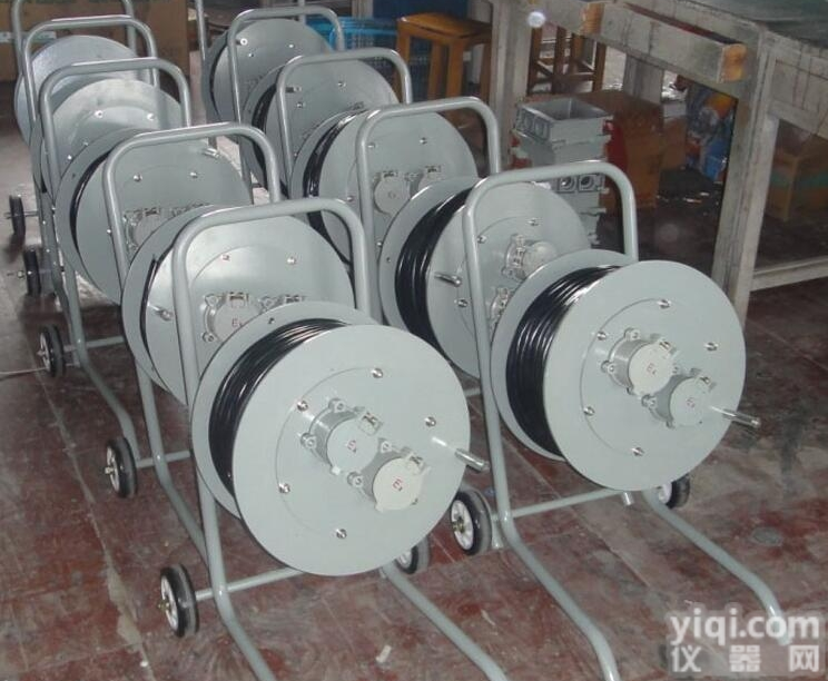 BXMD  <em>移动式</em>防爆检修<em>插销</em>电缆盘