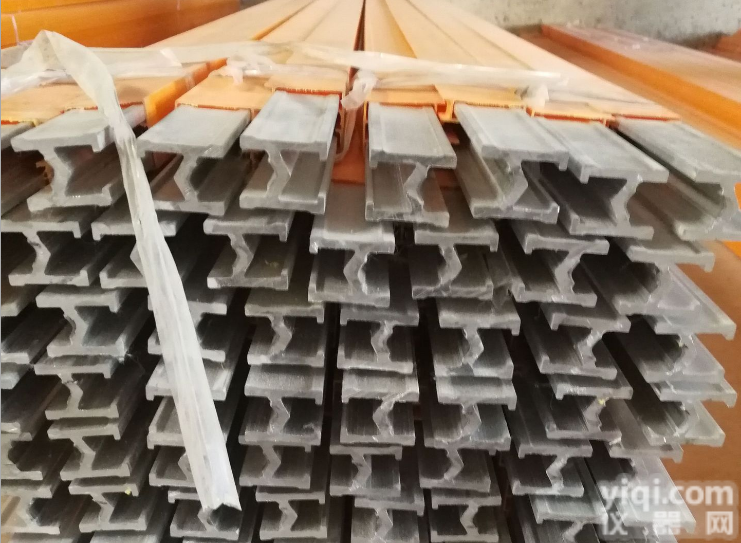 HAH-500A单极<em>滑触线</em>  <em>双梁</em>行车20吨32吨50吨单极H型组合式<em>滑触线</em>