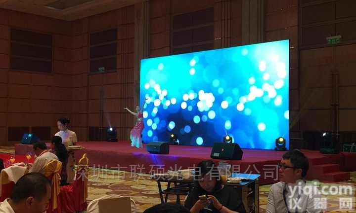 酒店舞台LED<em>电子屏</em>型号尺寸P3<em>全彩</em>屏费用单