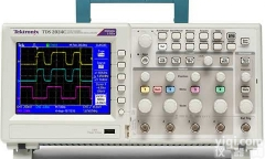 TDS2012C  <em>TDS2000C系列数字存储示波器</em>