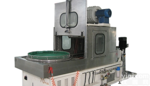 <em>往复式</em>旋转喷淋<em>清洗机</em>