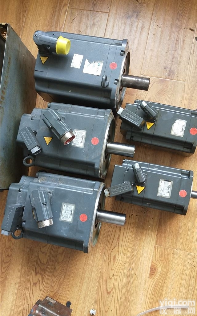 1FK6083-6AF71-1SB0  十年维修<em>伺服电机</em>报警25000<em>编码器</em>错误