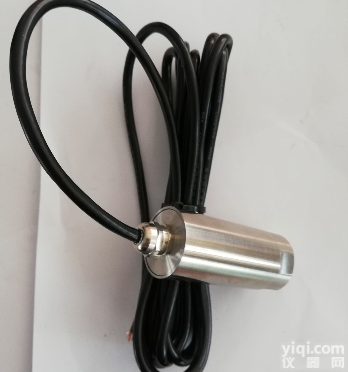 <em>MLV</em>-<em>9268</em>  <em>MLV</em>-<em>9268</em><em>振动</em>速度传感器