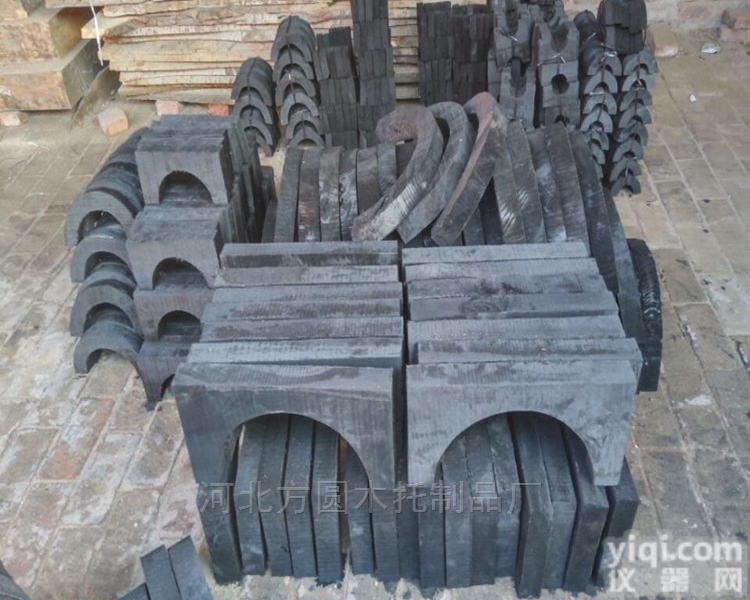 <em>齐全</em>  供应DN<em>防腐木</em>托 DN<em>管道</em>木托