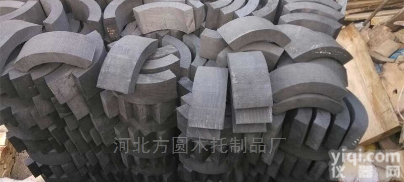 齐全  <em>高质量</em>空调木托 <em>防腐木</em>托