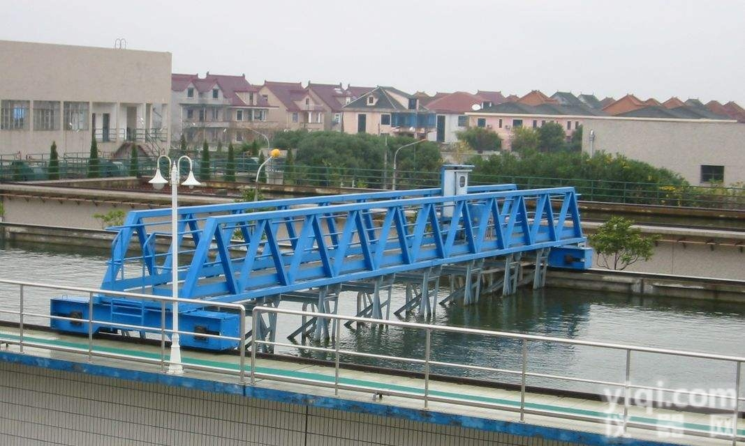 ht-143  <em>桁车式刮吸泥机</em>主要做什么用