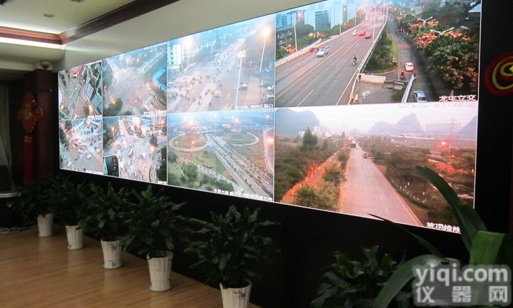 报告厅<em>高清</em>P3LED<em>显示屏</em>3840高<em>分辨率</em>效果佳