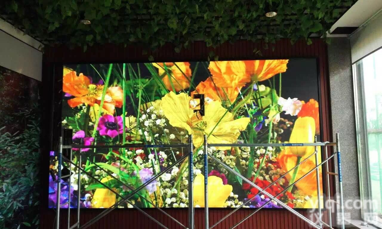 室内P3LED全彩<em>电子屏</em>晶台<em>模组</em><em>多少</em>钱一张