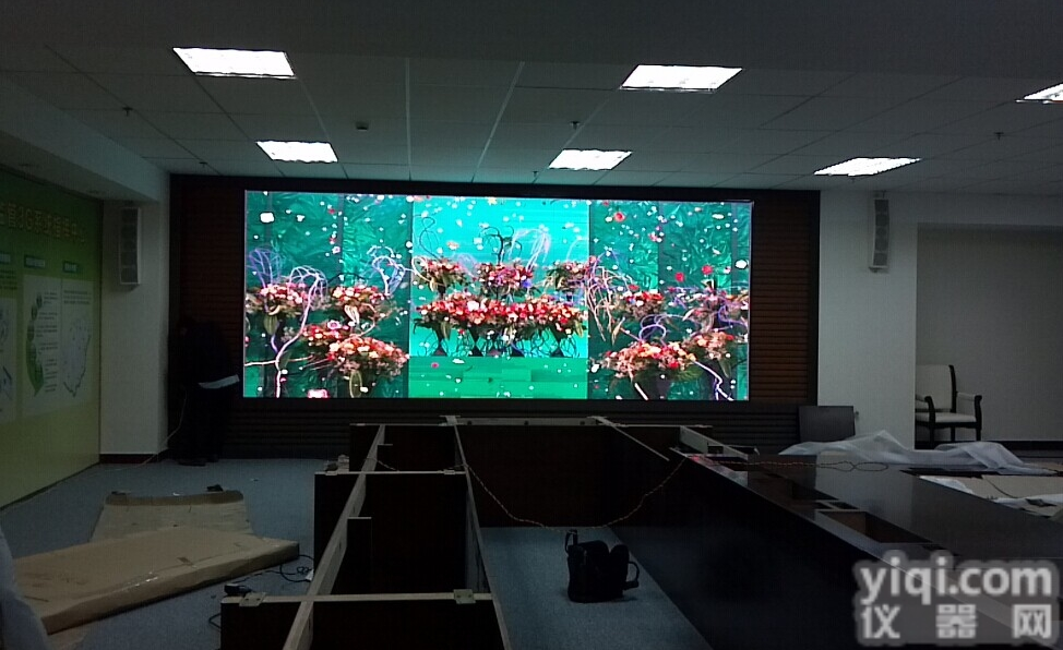 高刷全彩p3LED电子大屏幕<em>含电脑</em><em>一平</em>方单价