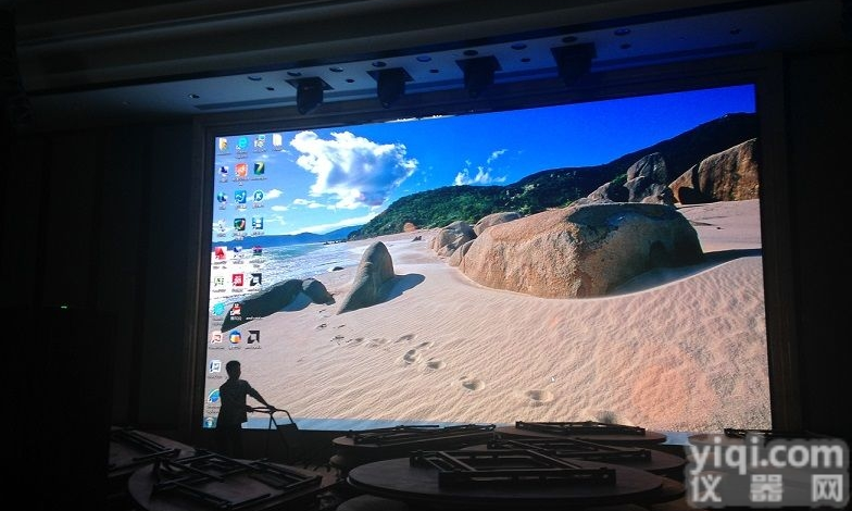 60平方的p4LED<em>电子屏</em>含电源厂家<em>报价</em>多少钱