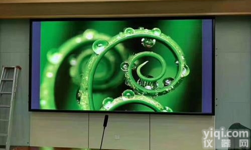 超市商城入口<em>全彩</em>p3<em>LED</em><em>广告</em>电子屏6平方报价