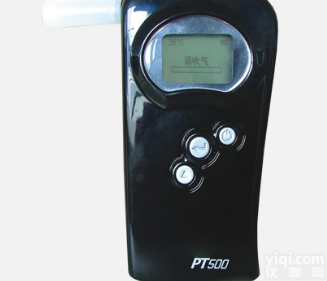 <em>PT500  便携式呼出气体酒精含量检测仪</em>