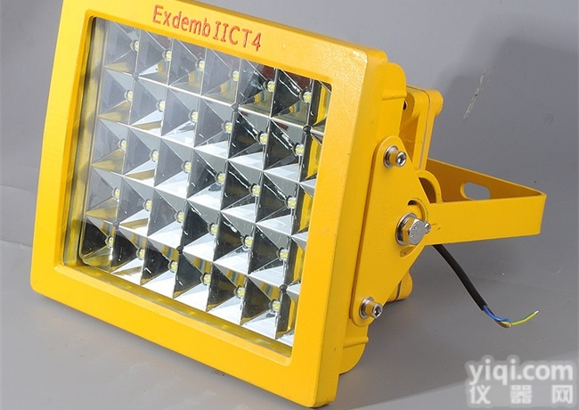 ZBD151  辽阳开闭所防爆灯 <em>支架</em>式<em>安装</em>防爆投光灯