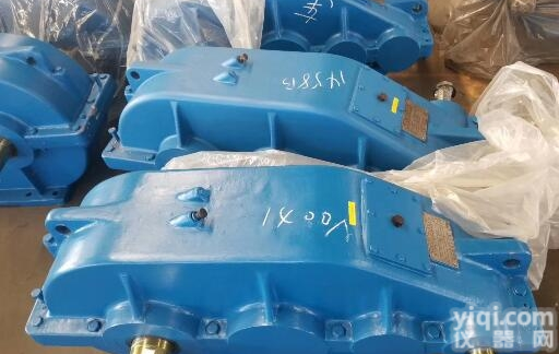 ZSC750<em>减速机</em>  供应：ZSC750-54.75-1<em>圆柱齿轮</em><em>减速机</em>