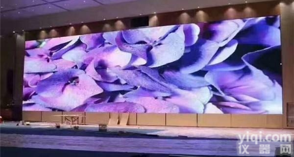 企业展厅装P2.5LED高清<em>显示屏</em>要多少钱<em>效果</em>