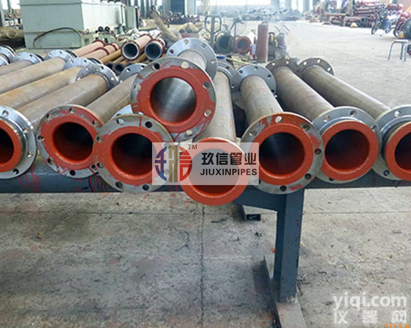 DN50-DN1000  <em>耐高温</em>强酸<em>强碱</em><em>腐蚀</em>衬胶管道