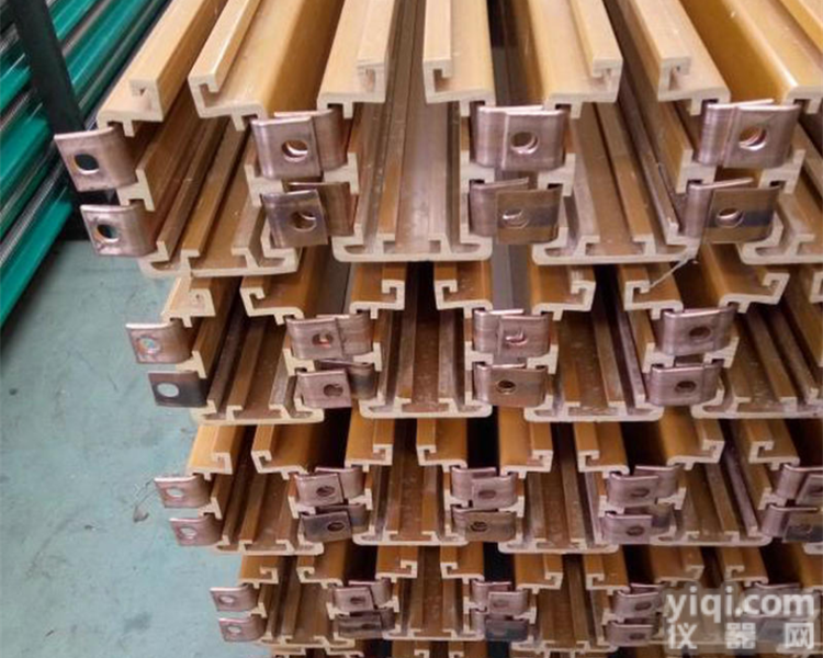 DMHP-4-120/320A  YZ型<em>双梁</em>铸造<em>桥式</em>起重机多极管式安全滑触线