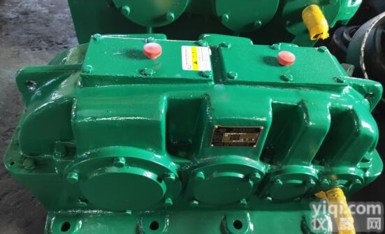 ZSY200<em>减速机</em>  <em>泰兴</em>；ZSY200-40-1四级传动机械<em>减速机</em>