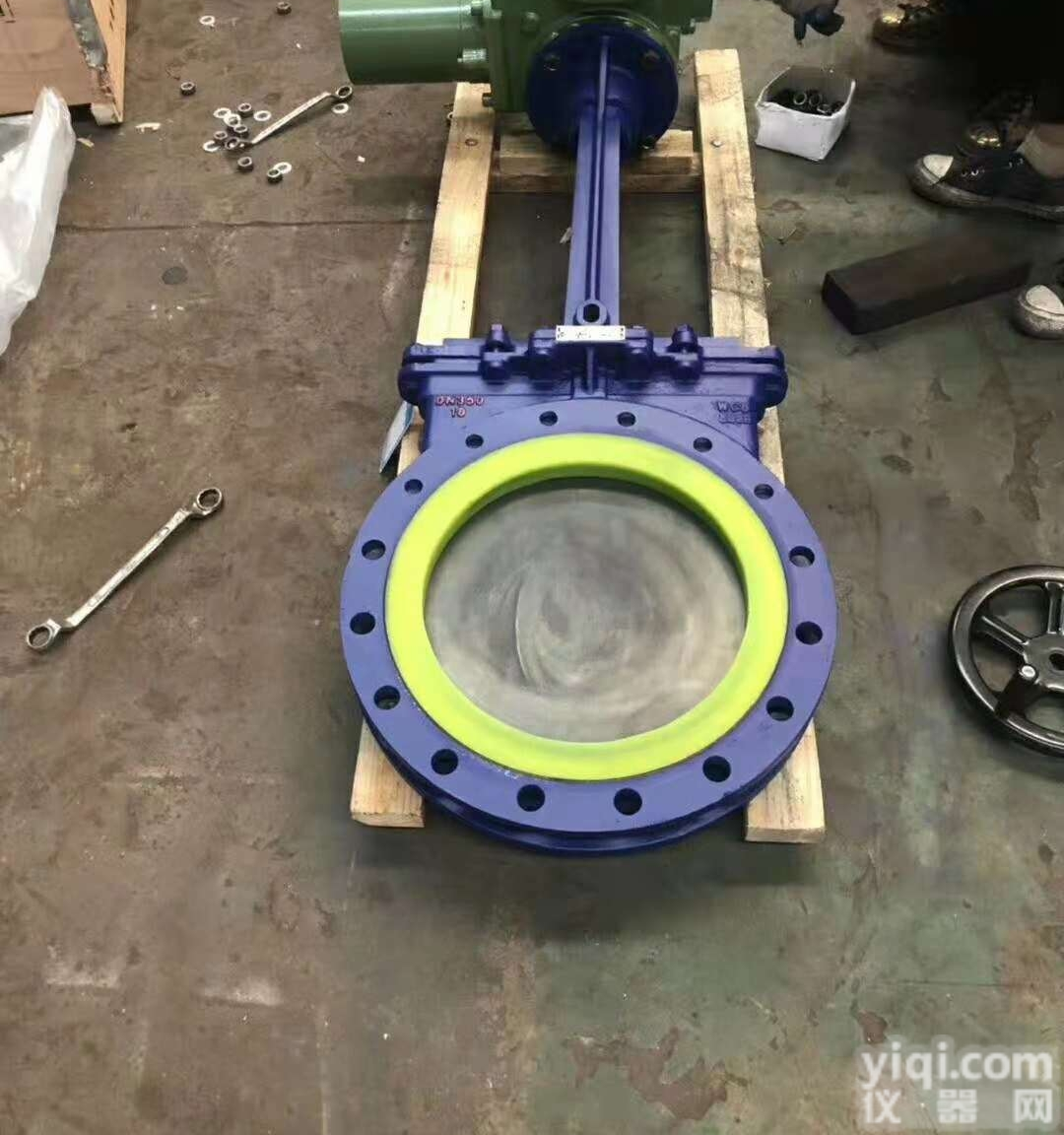 PZ973N电动<em>聚氨酯</em><em>刀闸</em>阀