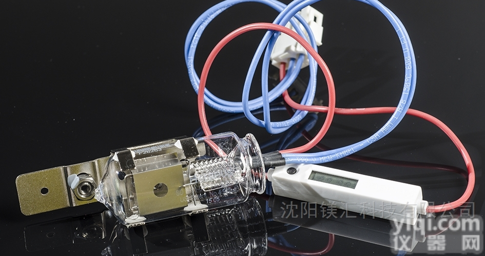 PE Lambda365 <em>紫外</em><em>分光光度计</em> 氘灯N4101036