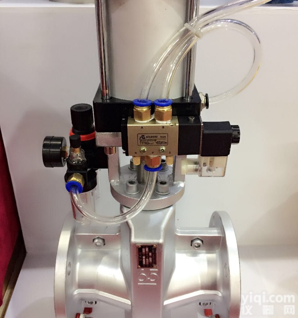 GJ642X<em>气动</em>调节型<em>胶管</em>阀供应