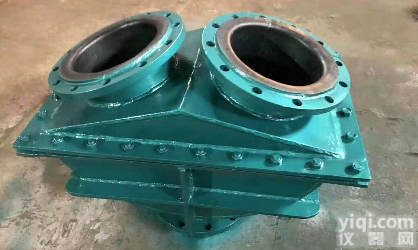 H49J<em>矿浆</em>三通<em>换向</em><em>止回阀</em>