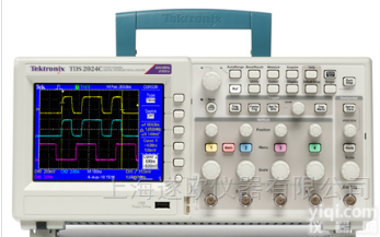<em>TDS2000C系列数字存储示波器</em>