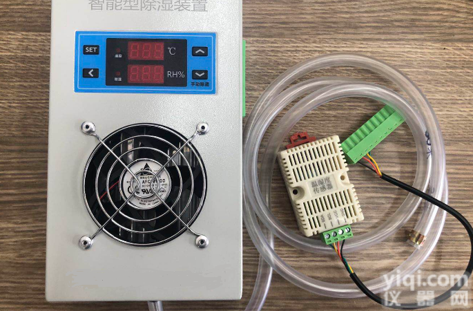 <em>配电柜</em>智能型<em>除湿</em>装置