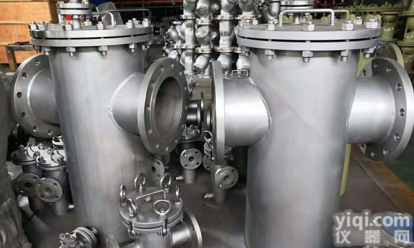 带<em>排污口</em>篮式<em>过滤器</em>