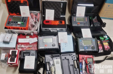 数字<em>万用表</em> <em>防雷检测</em>仪器设备套装