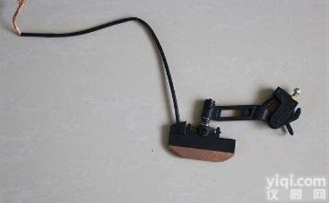 <em>滑触线</em>单极集电器<em>碳刷</em>片