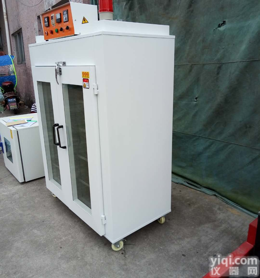 HYYHK-880  制药品电热烘<em>烤箱</em>中药材<em>烘干</em><em>烤箱</em>药材精密箱