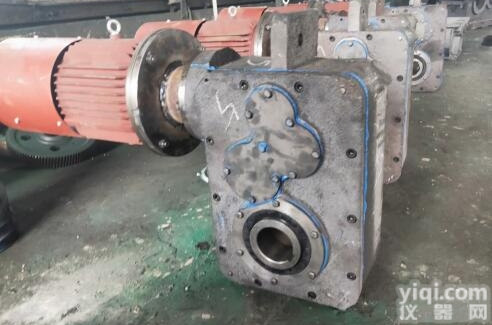 QSC<em>减速机</em>  供应：QSC25-90<em>泰兴</em><em>减速机</em>