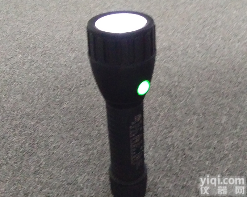 <em>安全电压</em>3.7伏YBSD-09充电节能型防爆手电