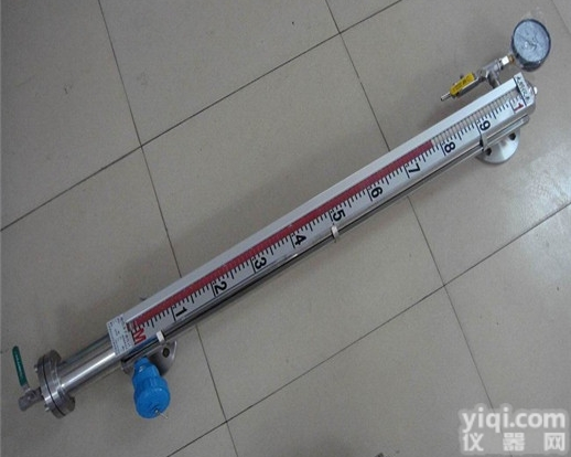 <em>UHZ-58/CJ  蒸汽伴热磁翻板液位计</em>