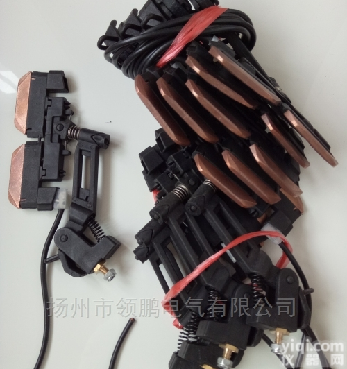 C型<em>长方</em>孔<em>双头</em>滑触线集电器