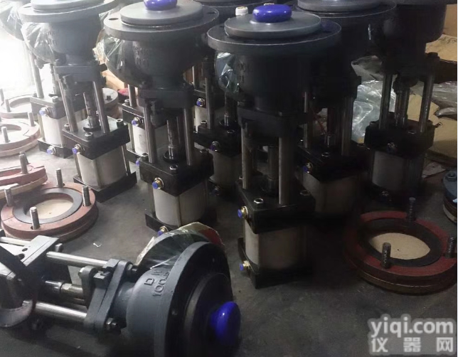 <em>气动</em> <em>搪玻璃</em><em>放料阀</em>