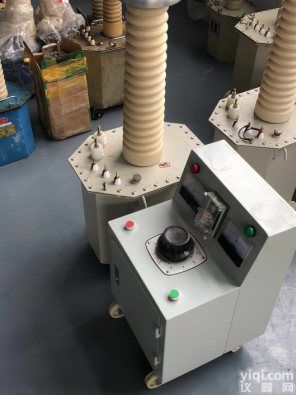 DLXC/DLTC系列  手动数显式试验<em>变压器</em><em>控制箱</em>/<em>控制台</em>