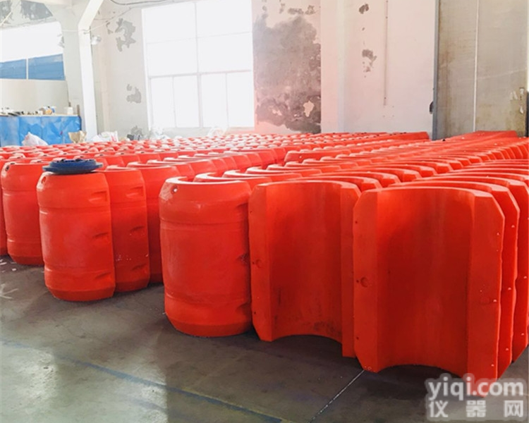 <em>高韧性</em>水面拦污浮排 水上挡渣塑料浮筒价格