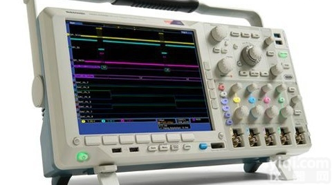 <em>MSO2012B  泰克混合信号示波器</em>