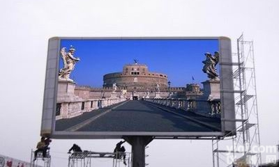 人民广场<em>立柱</em>式P6LED全<em>彩屏</em>回购率高户外屏