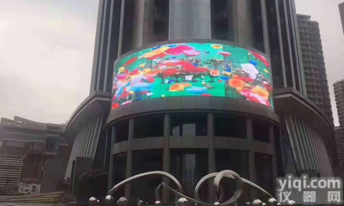 户外p3LED<em>电子屏</em>厂家报价<em>大概</em>多少钱一平方