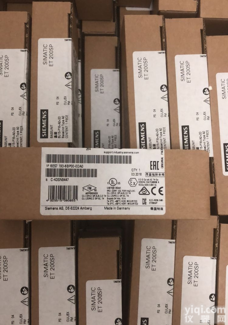 6ES73225HF000AB0<em>西门子SM322数字输出模块</em>