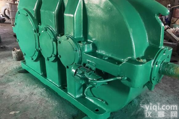 DCY500减速机  <em>供应</em>：DCY500-31.5-1S输送设备减速机