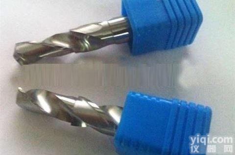 <em>台阶</em>钻头<em>加工</em>