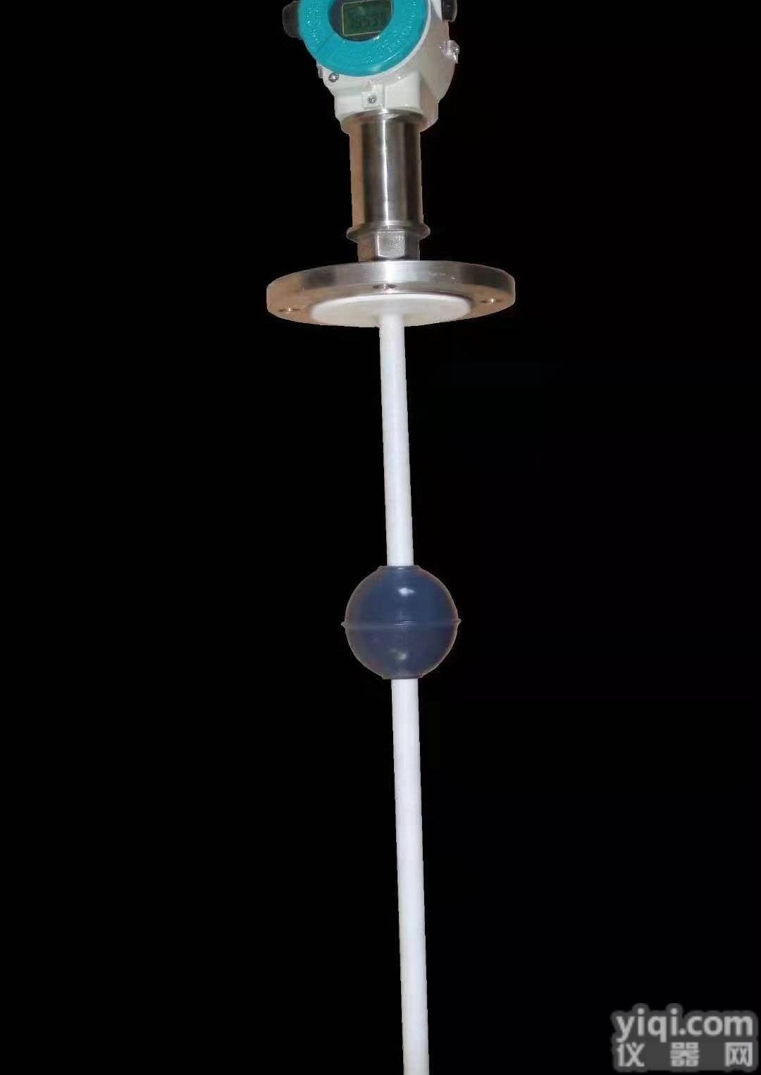 <em>防腐型磁致伸缩液位计</em>