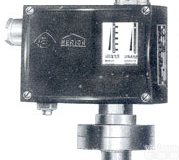 D500/7D 压力控制器 <em>上海</em>远东<em>仪表</em>厂 <em>上海</em>奥润<em>仪表</em>有限公司