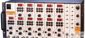 <em>电刺激器</em>